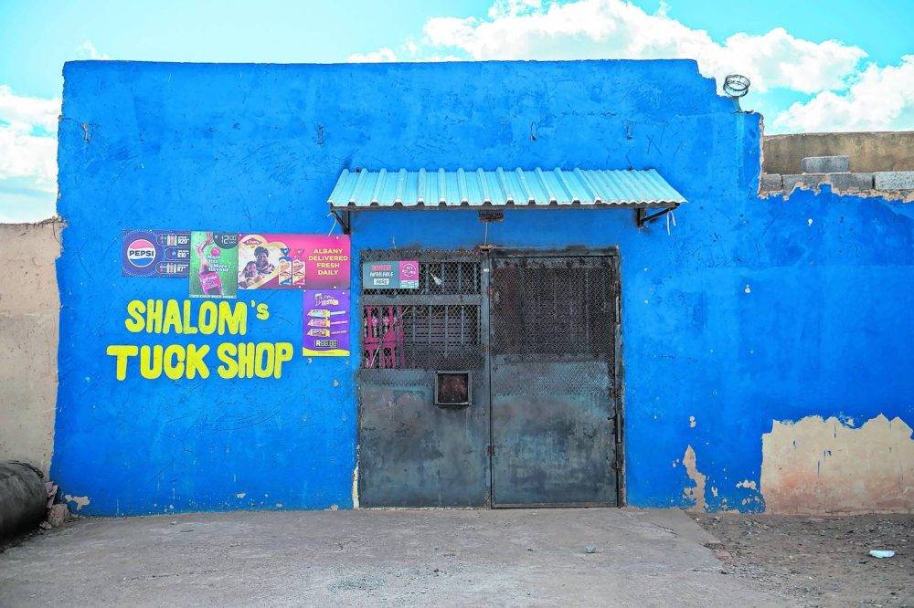 Spaza Shop 4077 Dv